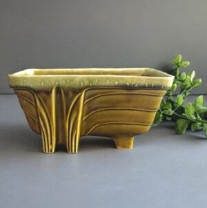 Vintage 1950s–1970s Cookson Ceramic Footed Planter (CP-1267, Moss Green)